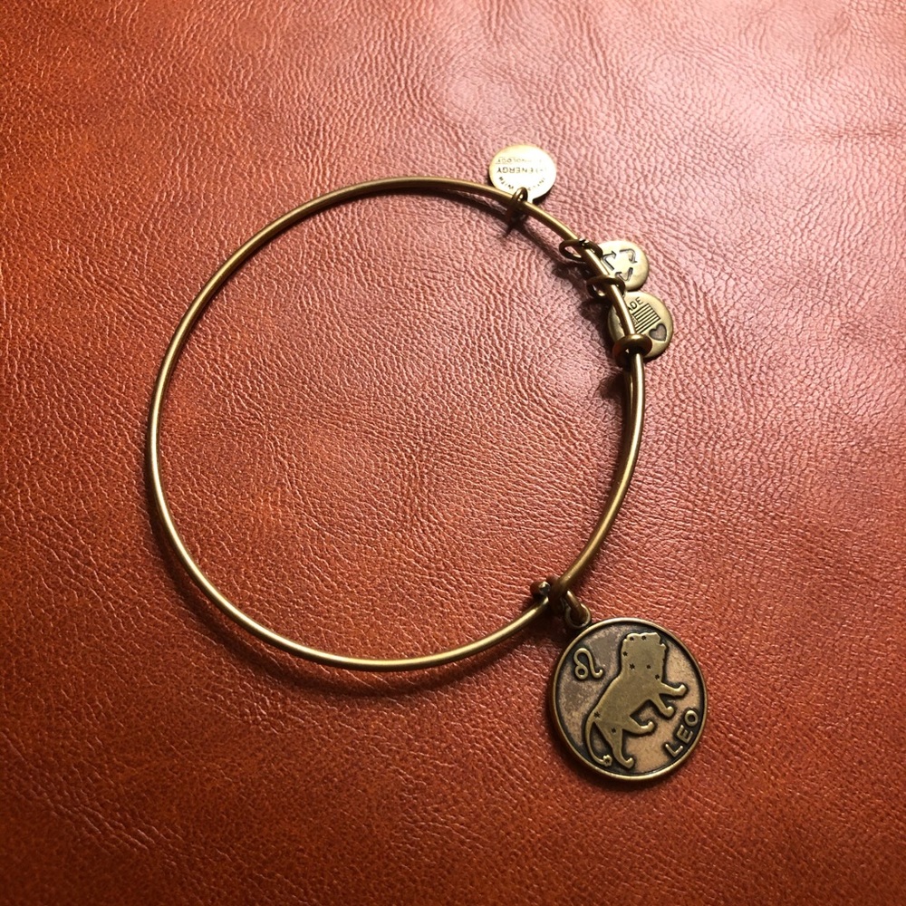 Alex & Ani Leo bracelet